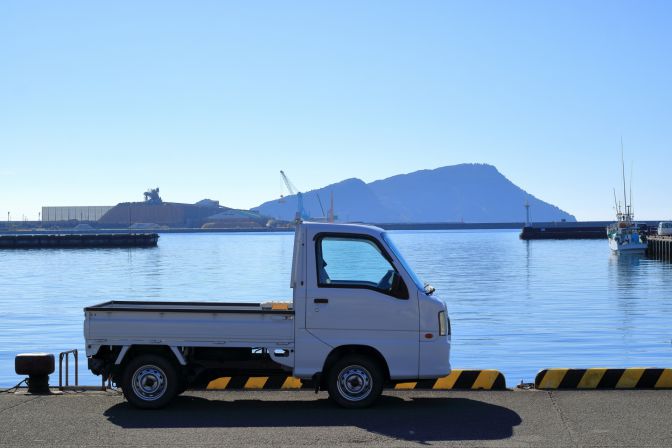 トラックの買取価格と注意点を解説